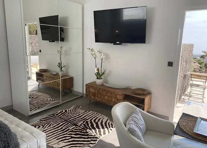 Luxury Studio, Sea View, Pool Appartamento